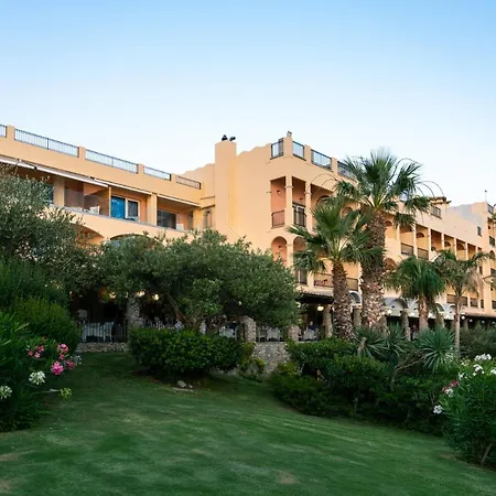 Stella Maris Hotel 4*